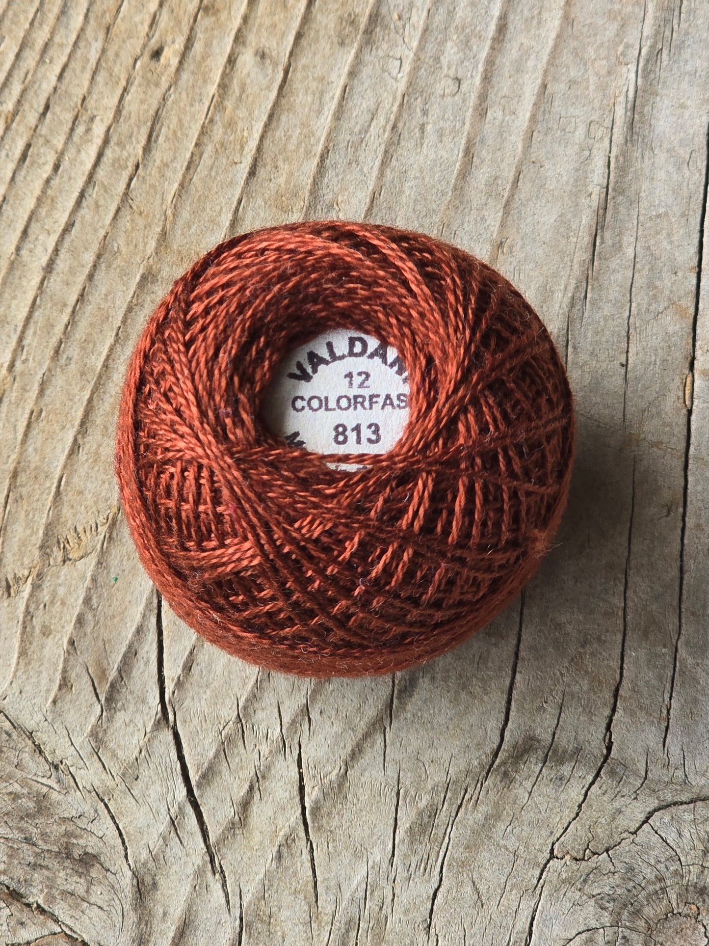 Valdani - Perle Cotton - Hand-Dyed - Size 12 - #813 - Thread