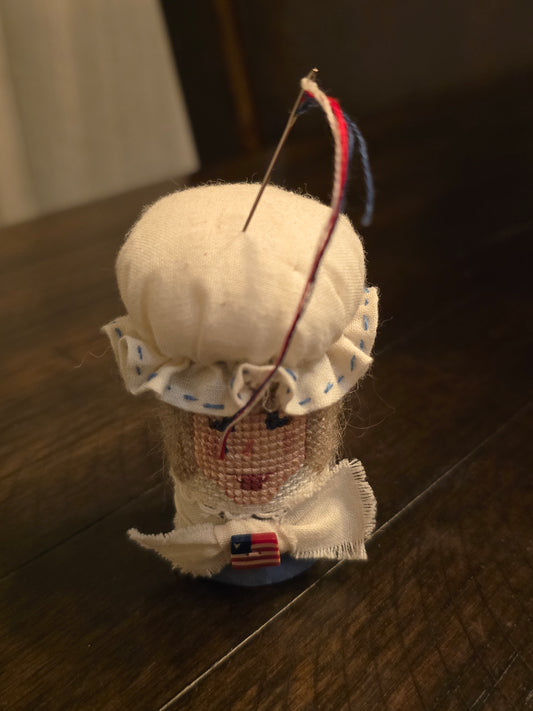 Faithwurks - Martha Washington Head - Seasonal Spool Decoration