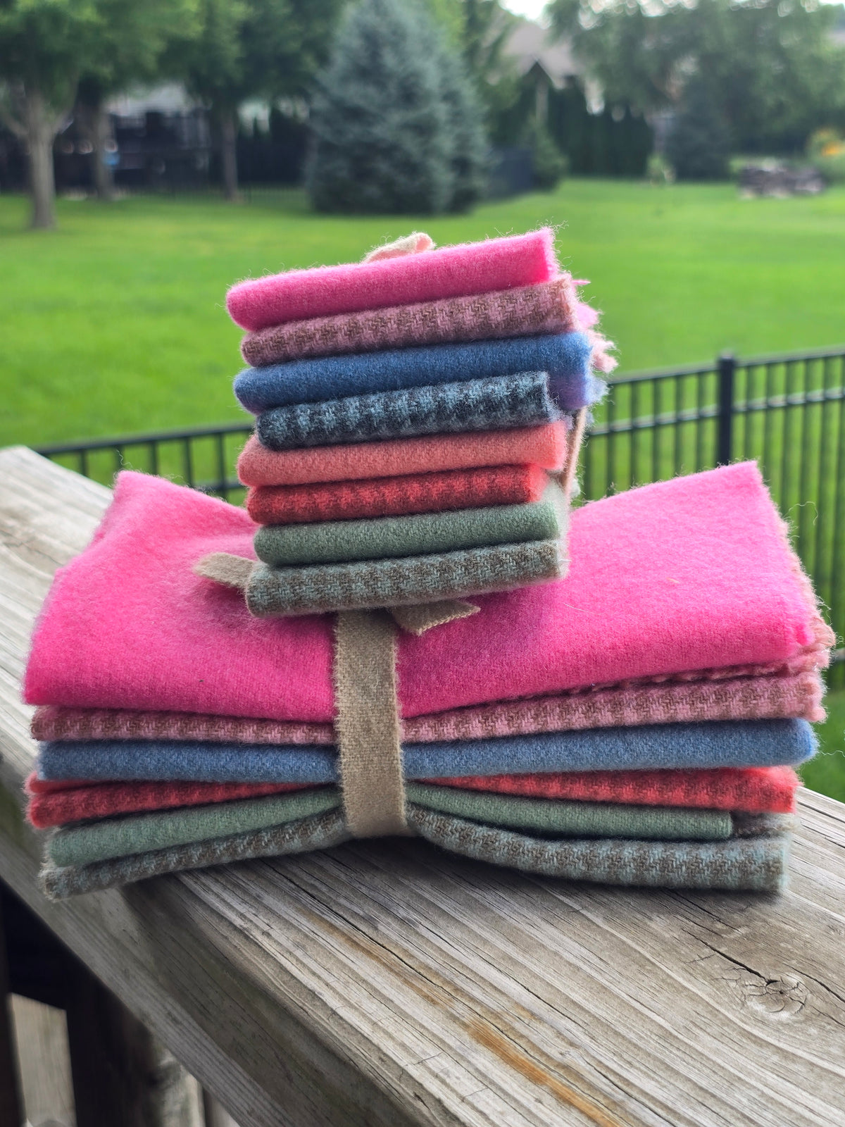 Petals and Blooms - Hand Dyed Wool Bundle - 8 Fat 16ths or 8 Fat 32nds - Bright Spring - Wool Fabric