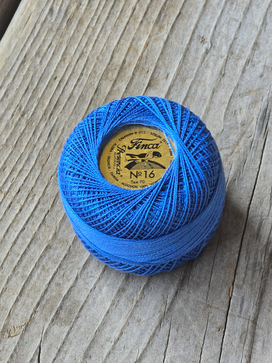 Precencia Perle Finca - Size 16 - 10 Grams - #3400 - Thread