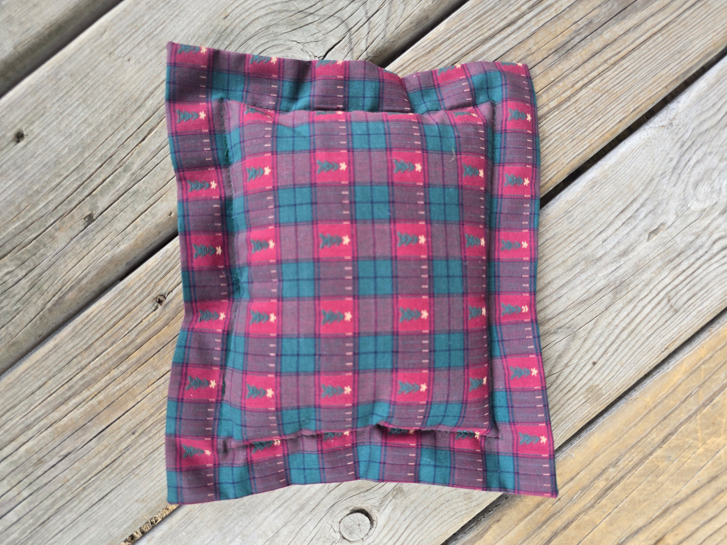 The Original Tuckable Flang Pillow - Plaid Christmas Pillow Blanks
