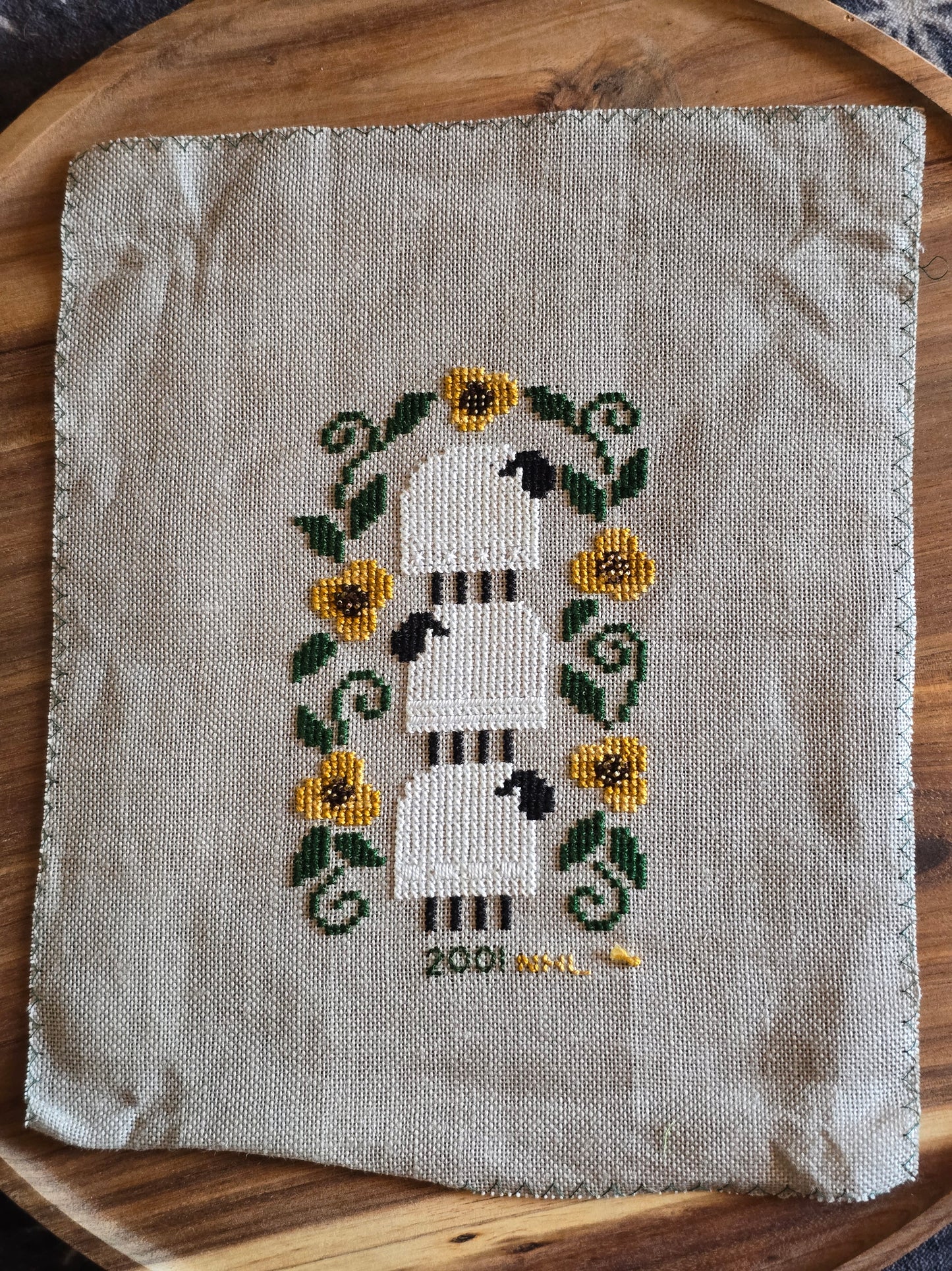 Bent Creek - Wooly Zipper - Completed Cross Stitch