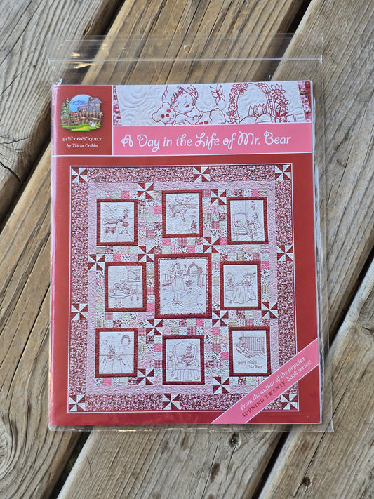 Friend Folks - A Day in the Life of Mr. Bear - Quilt Pattern