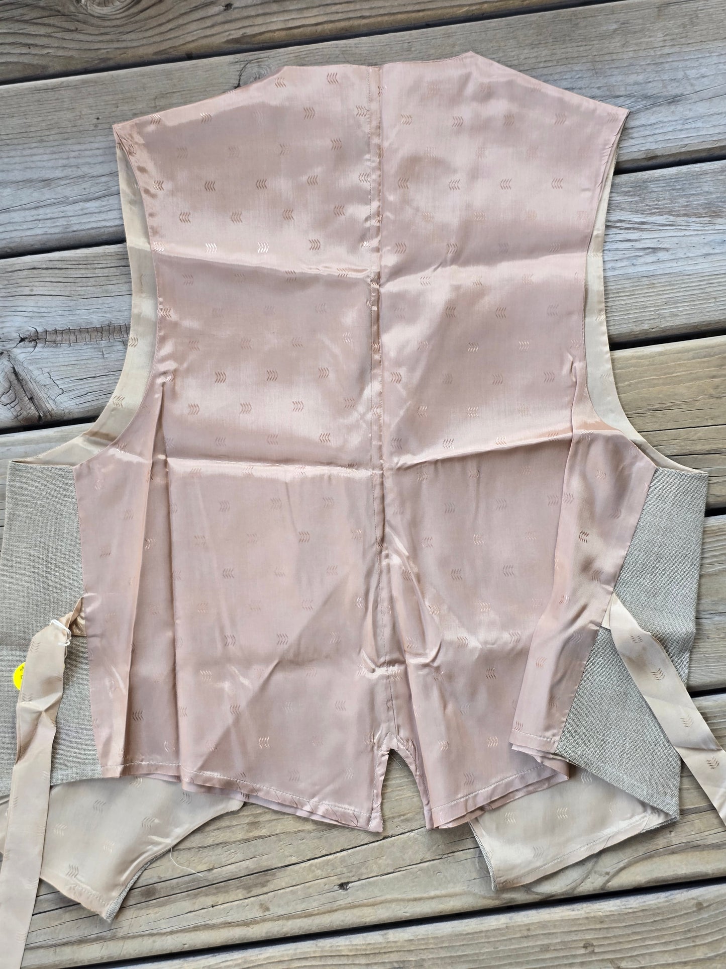 Hickory Hollow - Linen Vest  - Wearables