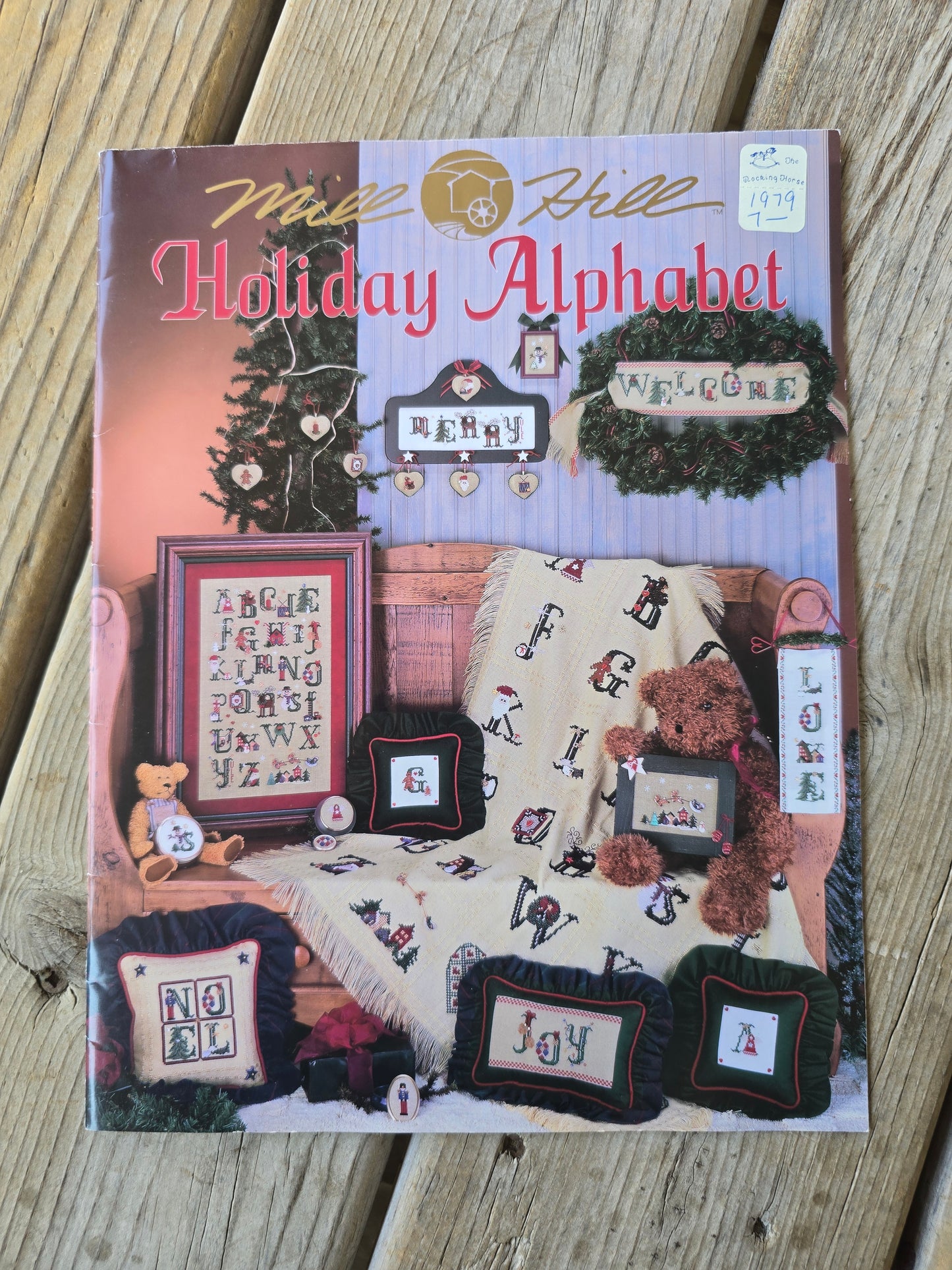 Mill Hill - Holiday Alphabet - Cross Stitch Pattern Booklet