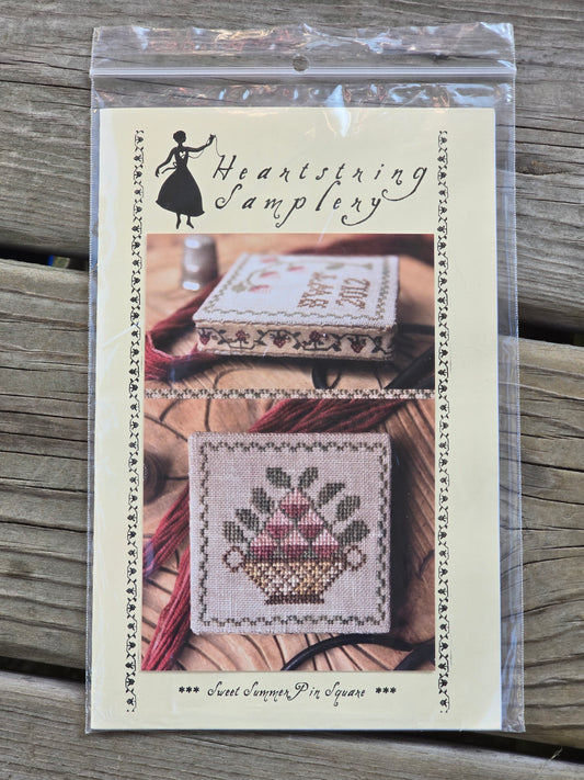 Heartstring Samplery - Sweet Summer Pin Square - Cross Stitch Pattern