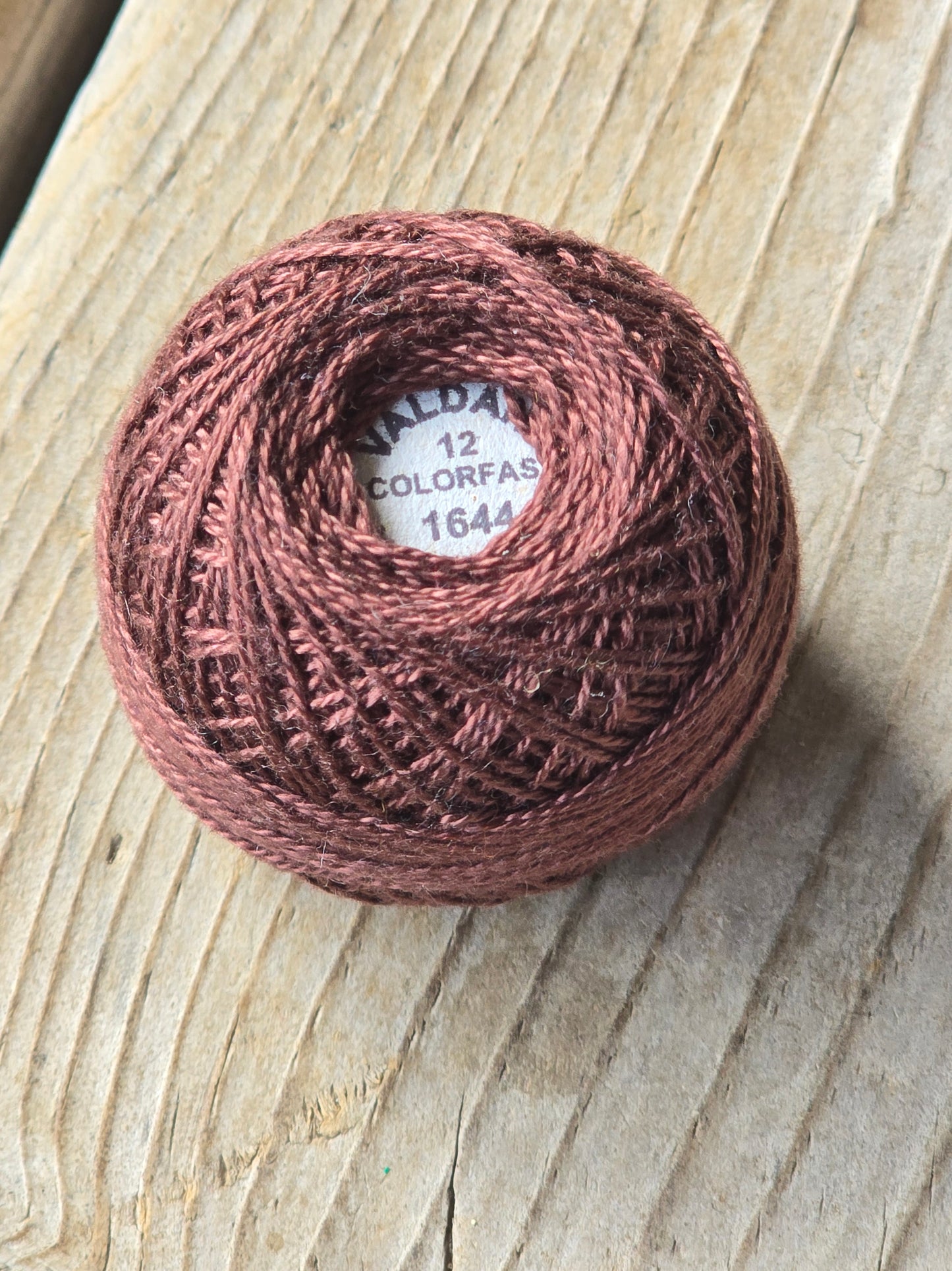 Valdani - Perle Cotton - Hand-Dyed - Size 12 - #1644 - Thread