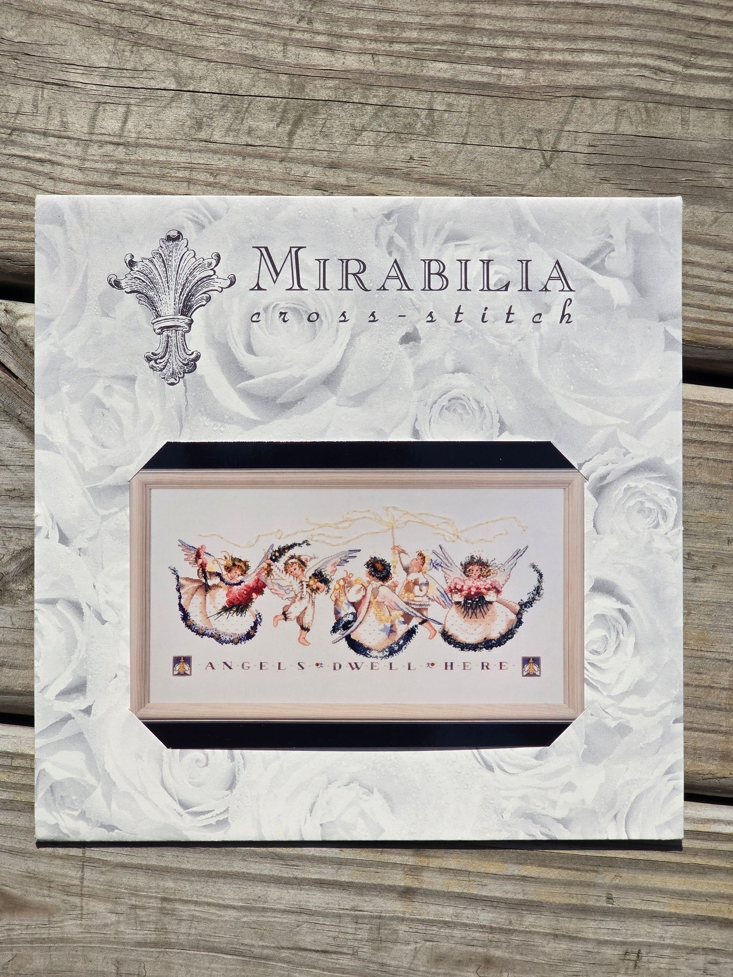 Mirabilia - Angel Proclamation - Cross Stitch Pattern