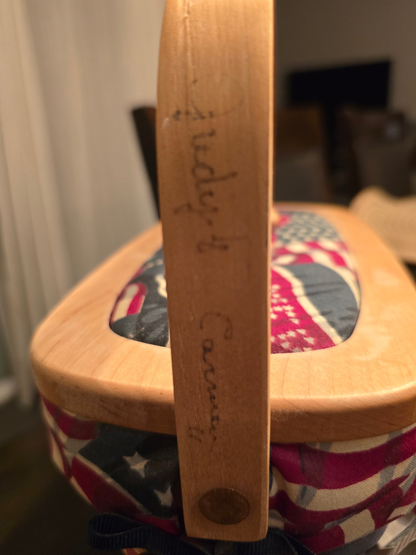 Longaberger - 1999 - 20th Century Village Basket