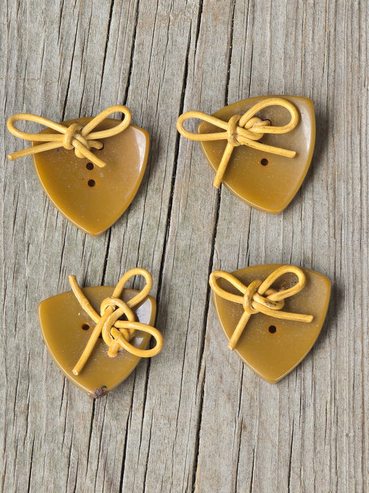 Convex Triangle Vintage Buttons - Set of 4