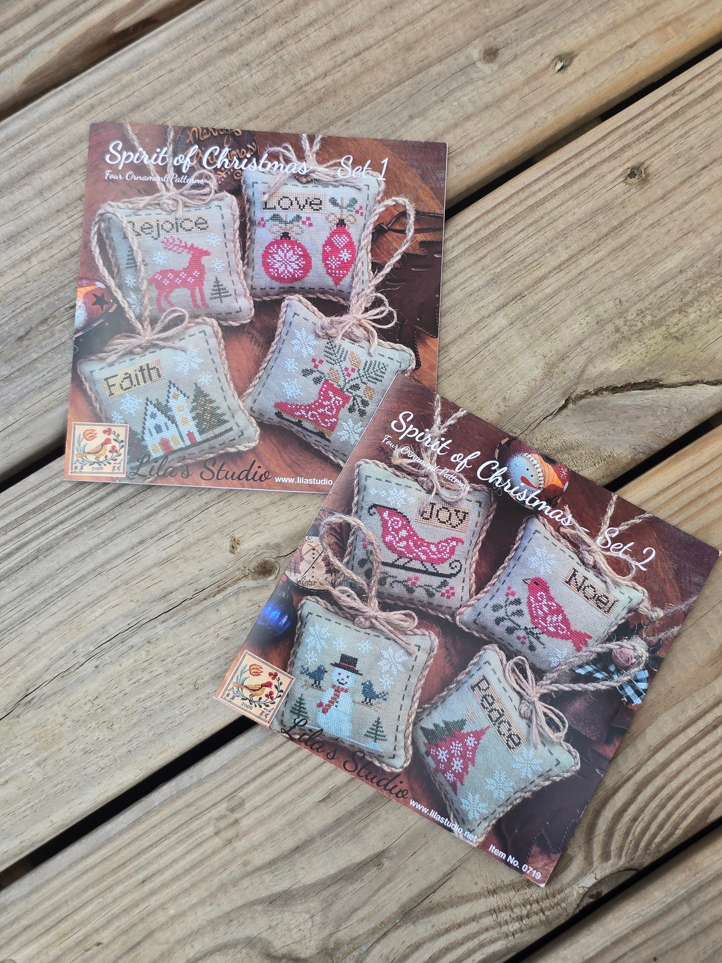 Lila's Studio - Spirit of Christmas - Sets 1 and 2 - Cross Stitch Kit