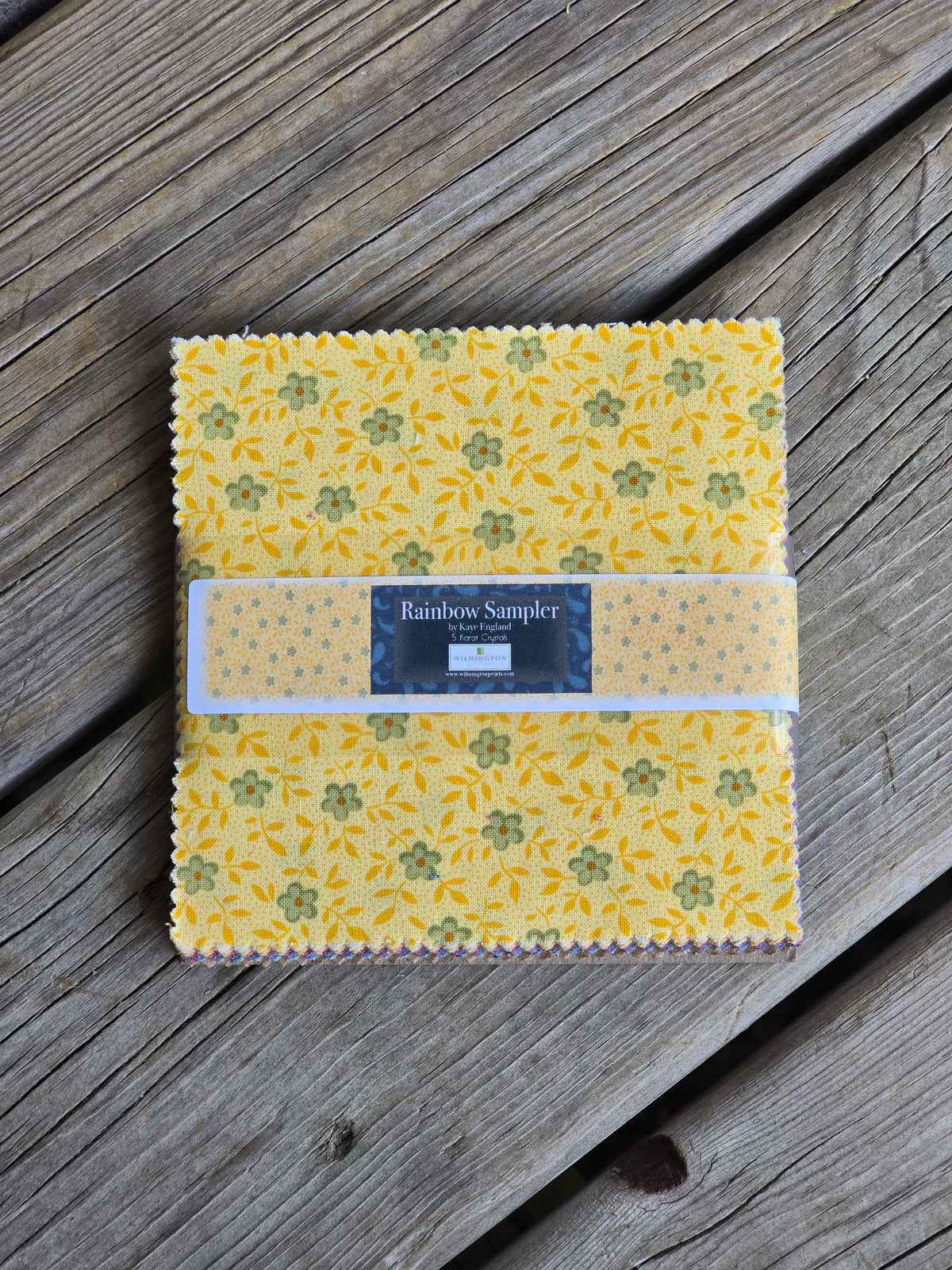 Wilmington Prints - Rainbow Sampler - Quilting Fabric - Charm Pack