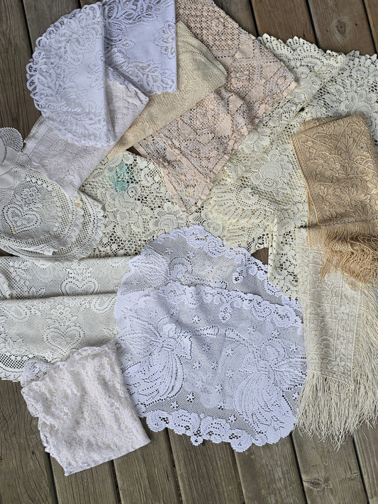 Vintage Linens - Doily Bundle (Set of 23) - #06