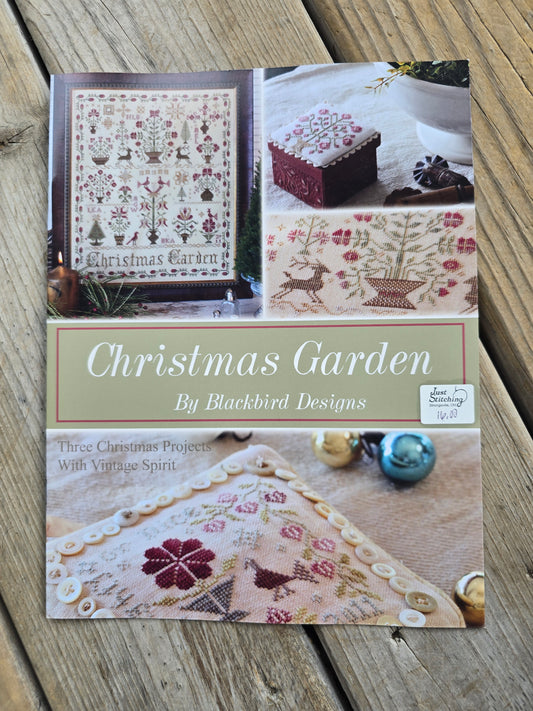Blackbird Designs - Christmas Garden, Three Christmas Projects with Vintage Spirit - Cross Stitch Pattern Book