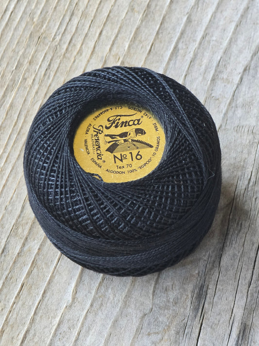 Precencia Perle Finca - Size 16 - 10 Grams - #0007 - Thread