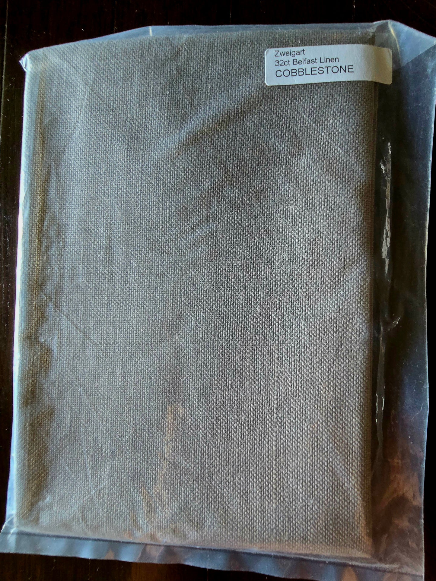 Zweigart - 32 Count Belfast Linen Cobblestone