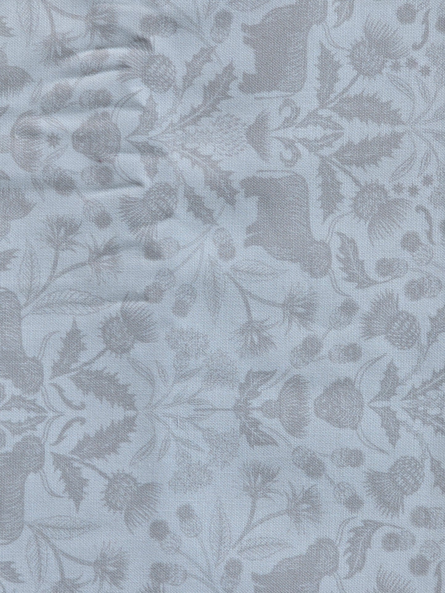 Lewis & Irene - Highlands and Bumbleberries - Quilting Fabric - 5 Piece Pre-Cut Bundles