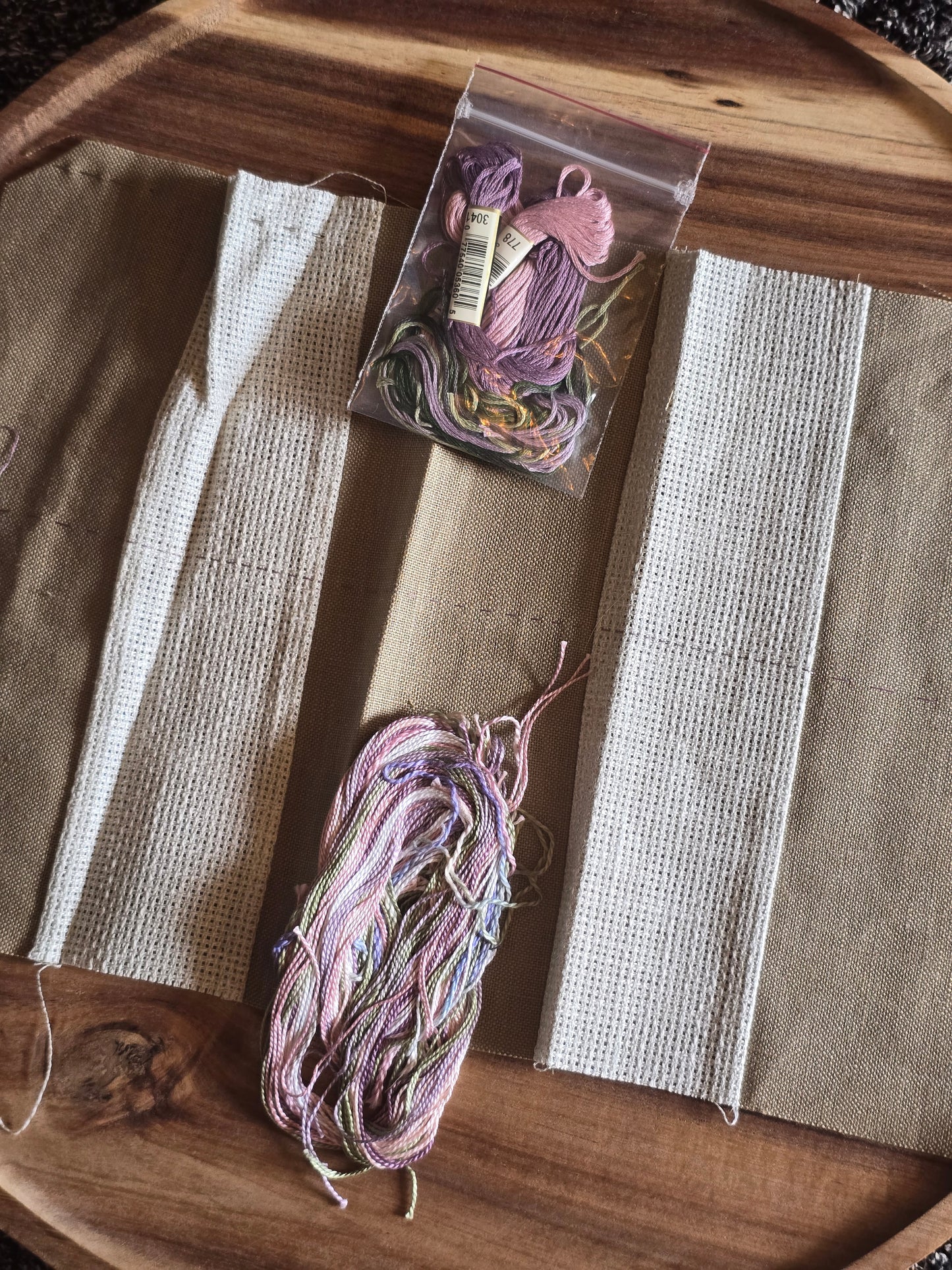 Earth Threads and Sekas & Co - Summer Tea - Cross Stitch Kit