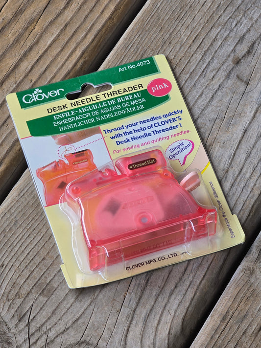 Clover - Desk Needle Threader