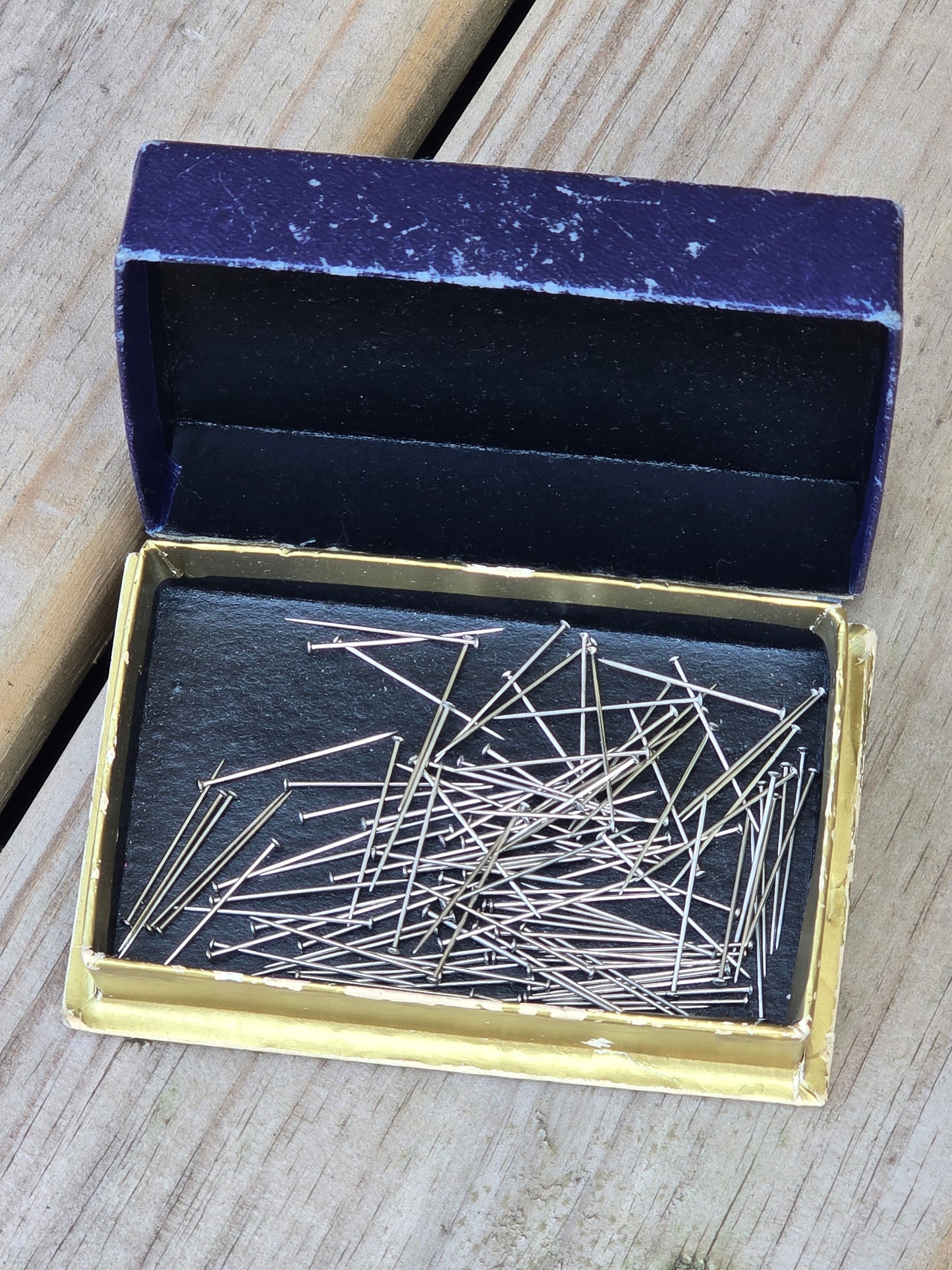 The Patricia Silk Dressmakers Pins - Vintage - Notions