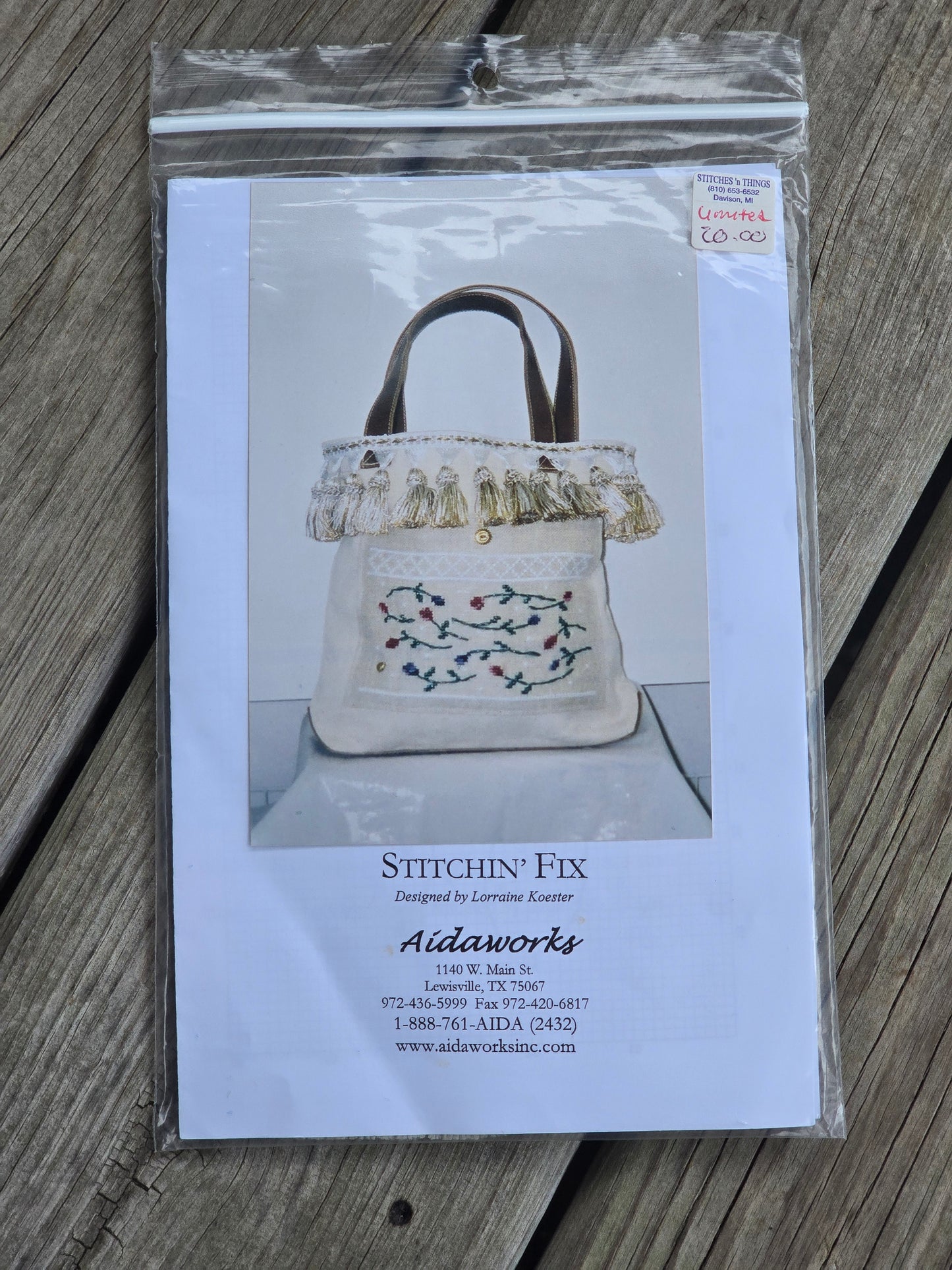 Aidaworks - Stitchin' Fix - Gathered From My Garden - Cross Stitch Kit