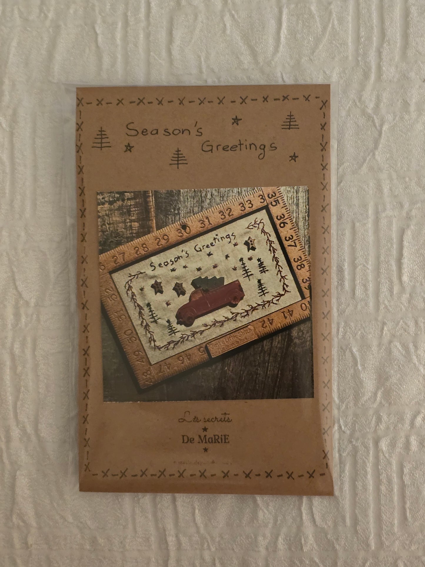 Les Secrets De Marie - Seasons Greetings - Embroidery Kit - Nashville Needlework Market 2026