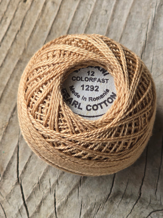 Valdani - Perle Cotton - Hand-Dyed - Size 12 - #1292 - Thread