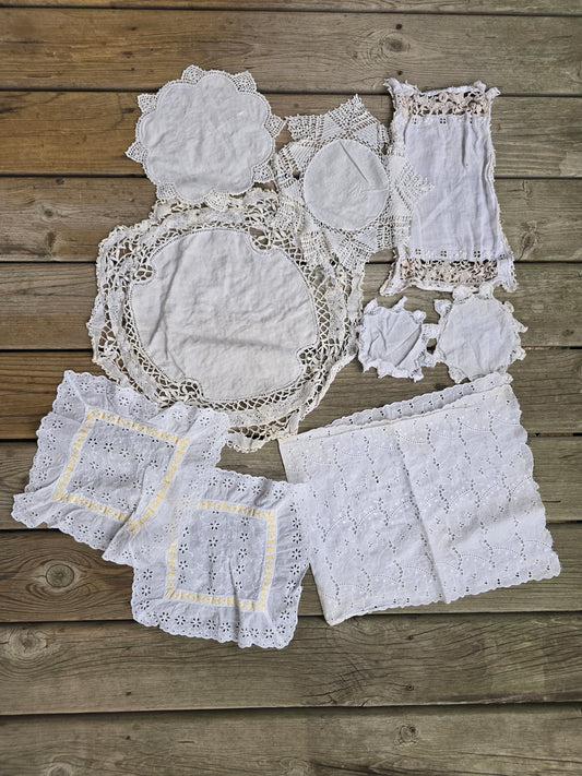 Vintage Linens - Vintage Mixed Linen Bundle (Set of 9)