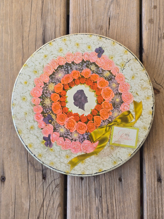 Vintage Round Floral Tin with Buttons