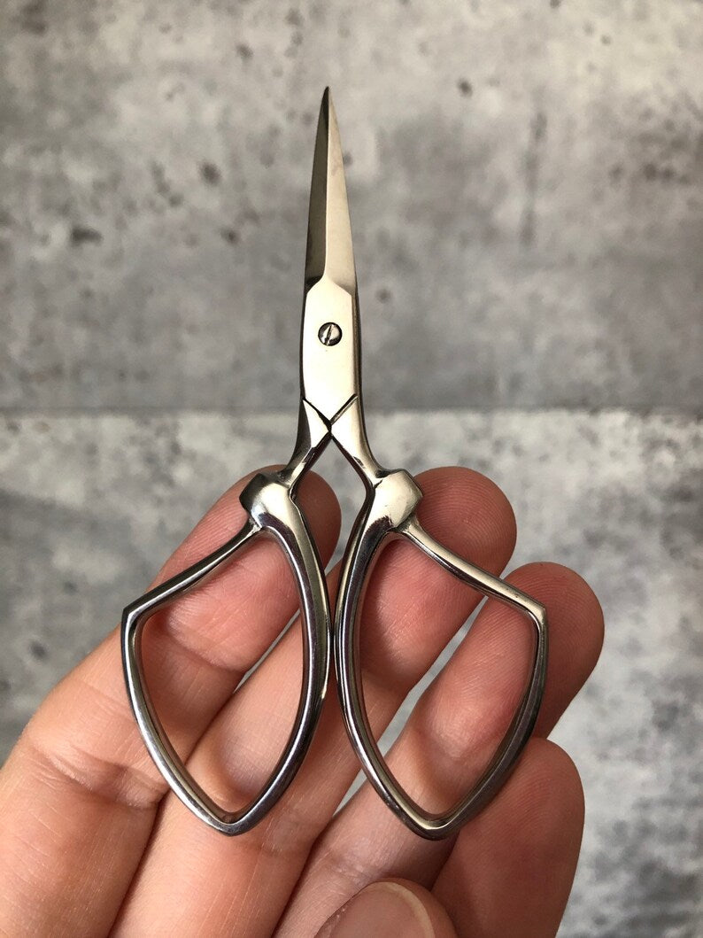 Kelmscott Designs - Hillier Scissors - Art Deco Style