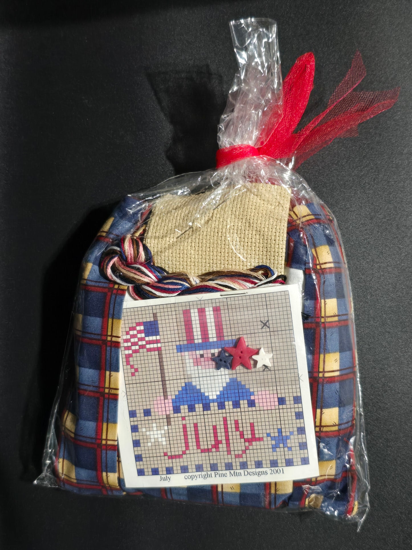 Pine Mountain Designs - July Expressions Pillow Kit