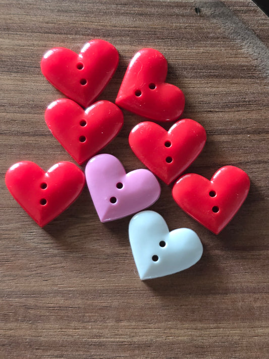 8 Plastic Heart Buttons