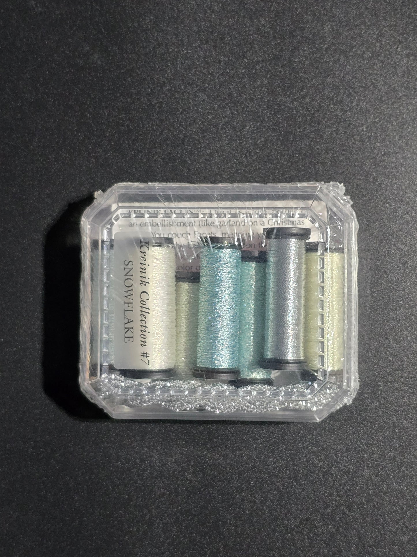 Kreinik - Collection #7 - Snowflake - Thread Set w/Pattern in Plastic Case