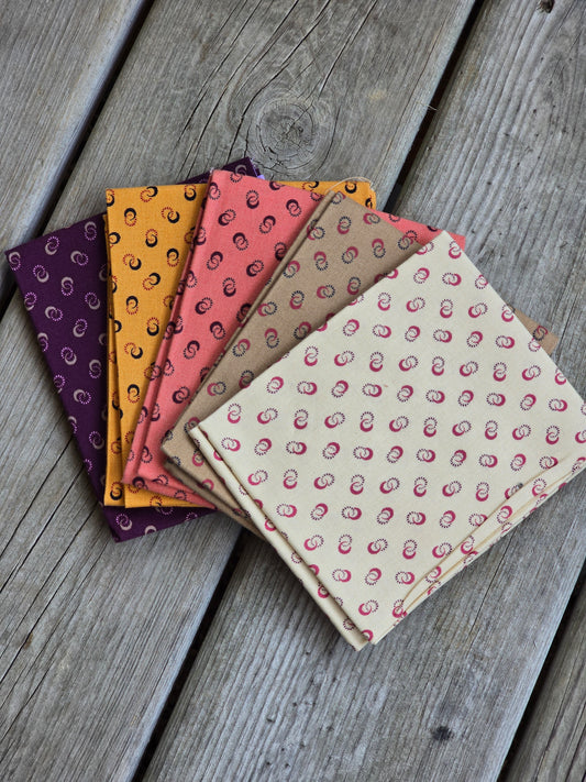 Linda Brannock and Jan Patek - 5 Piece Fat Quarter Bundle - Quilting - Fabric - Fat Quarters