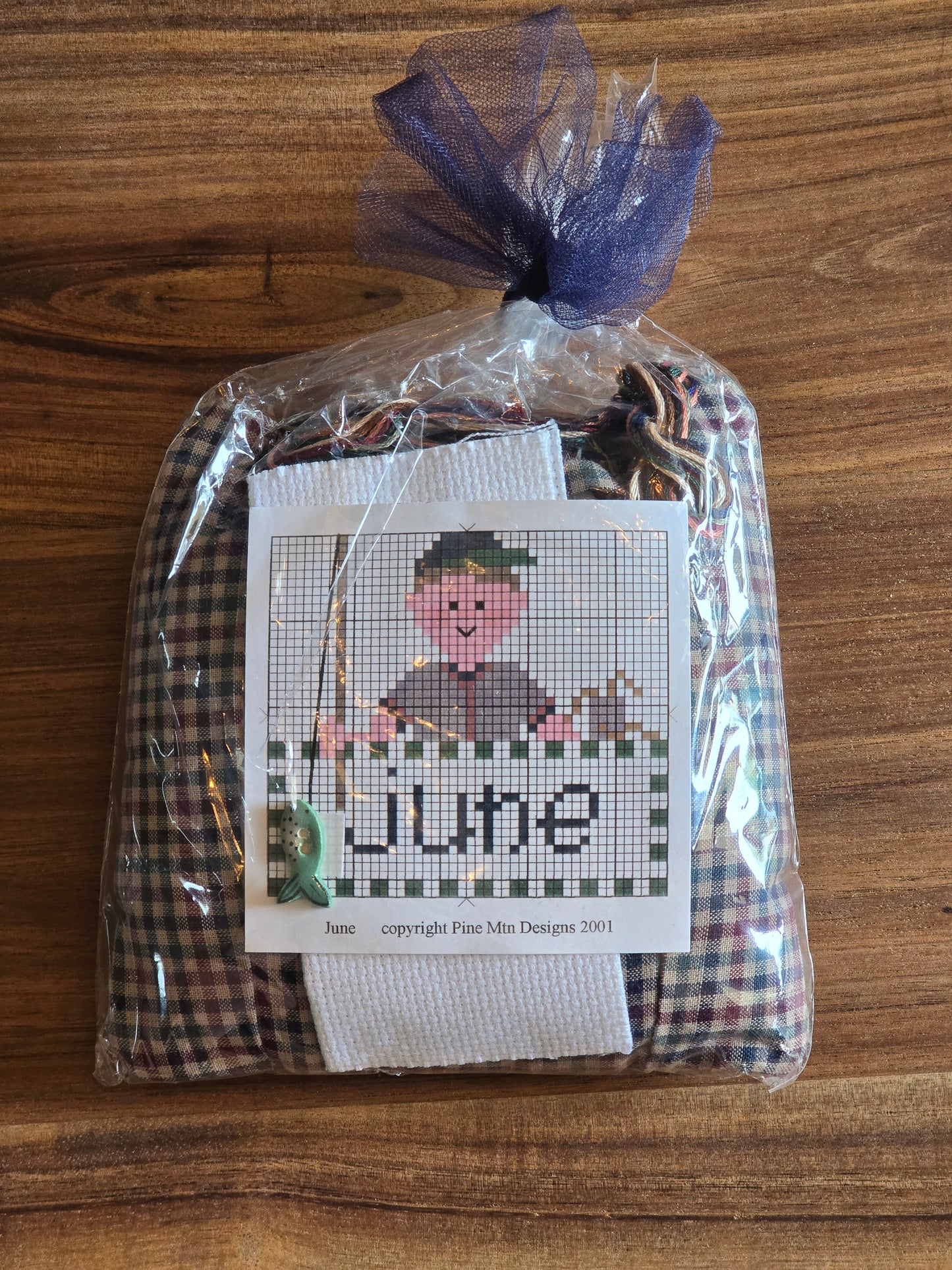 Pine Mountain Designs - June - Pillow Kit