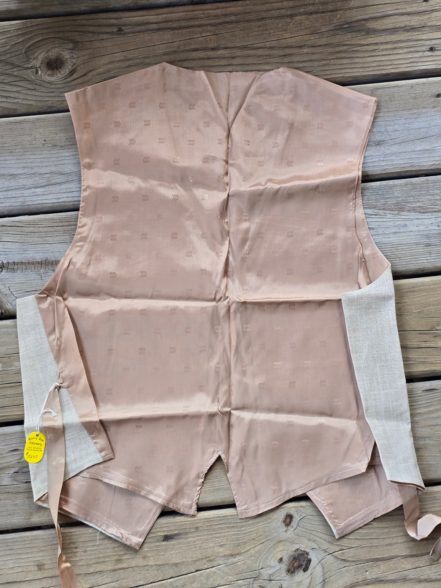 Hickory Hollow - Linen Vest  - Wearables