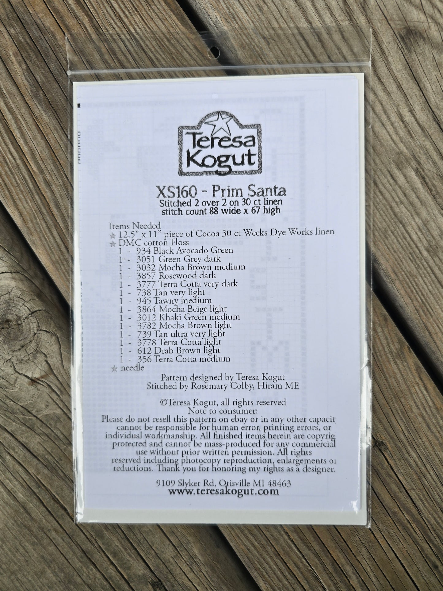 Teresa Kogut - Prim Santa - Cross Stitch Pattern