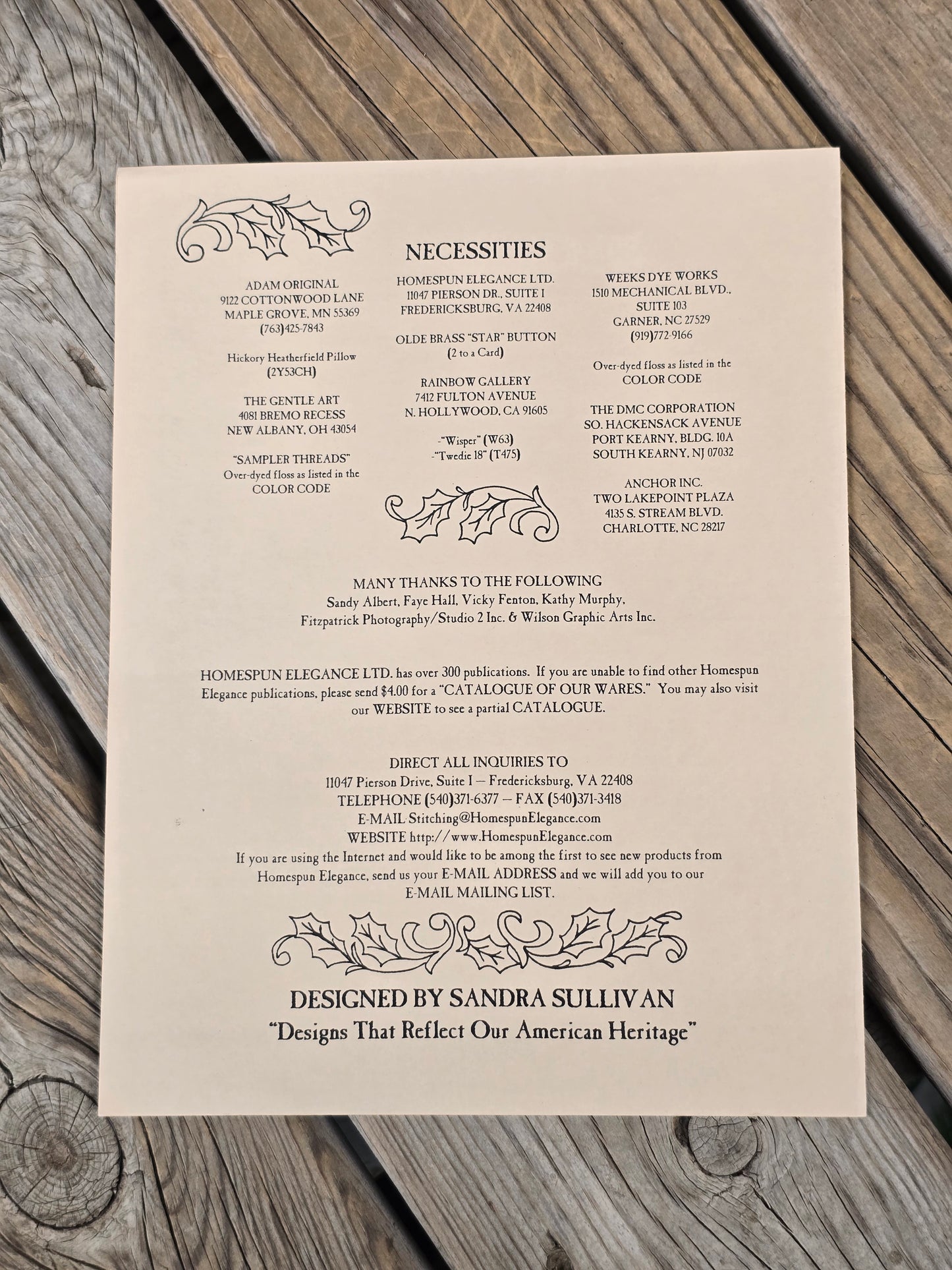 Homespun Elegance - Merry Noel Collection - Ewe Be Merry - Cross Stitch Pattern