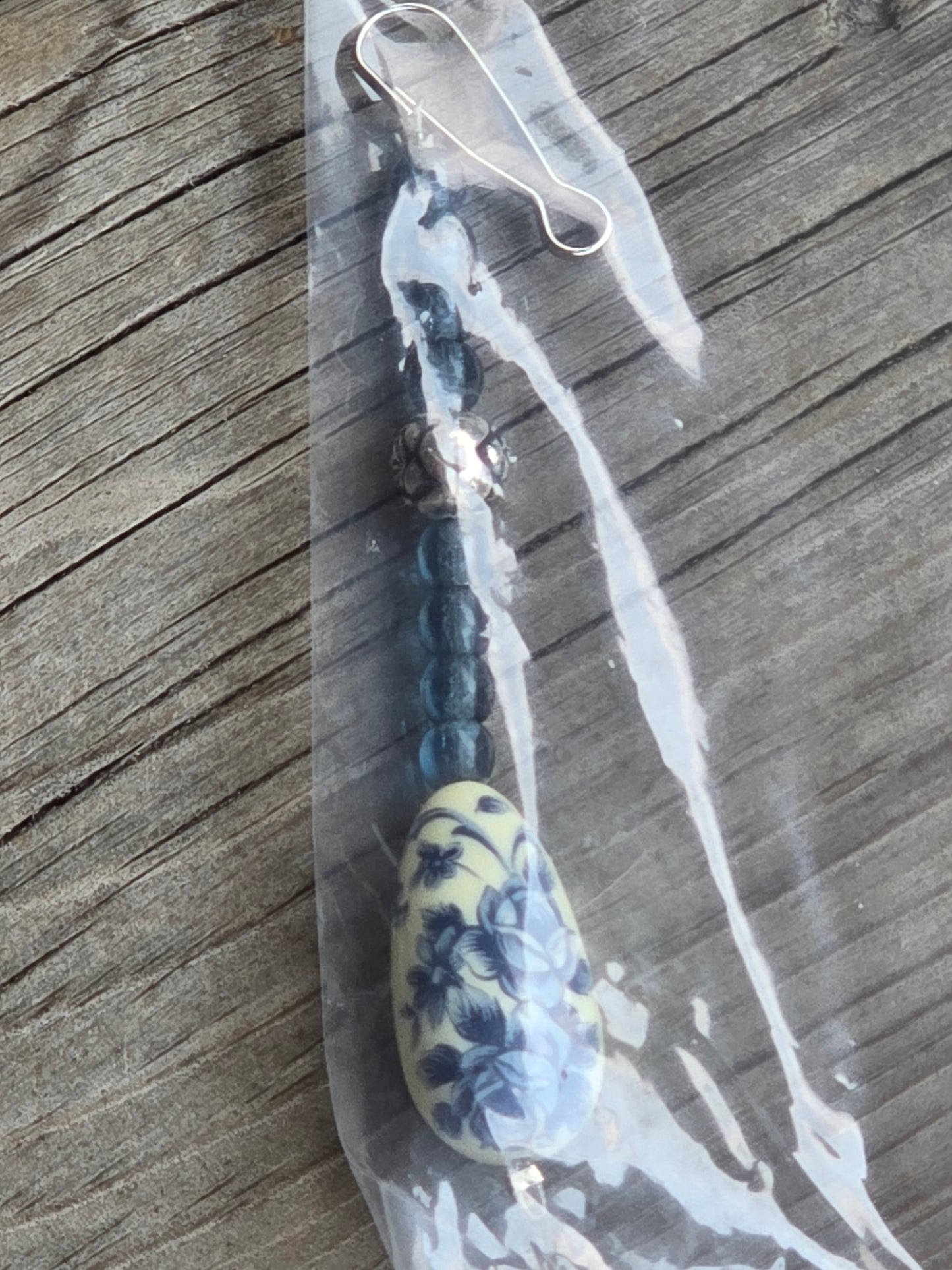 Samplers and Such - Scissor Fob - Notions