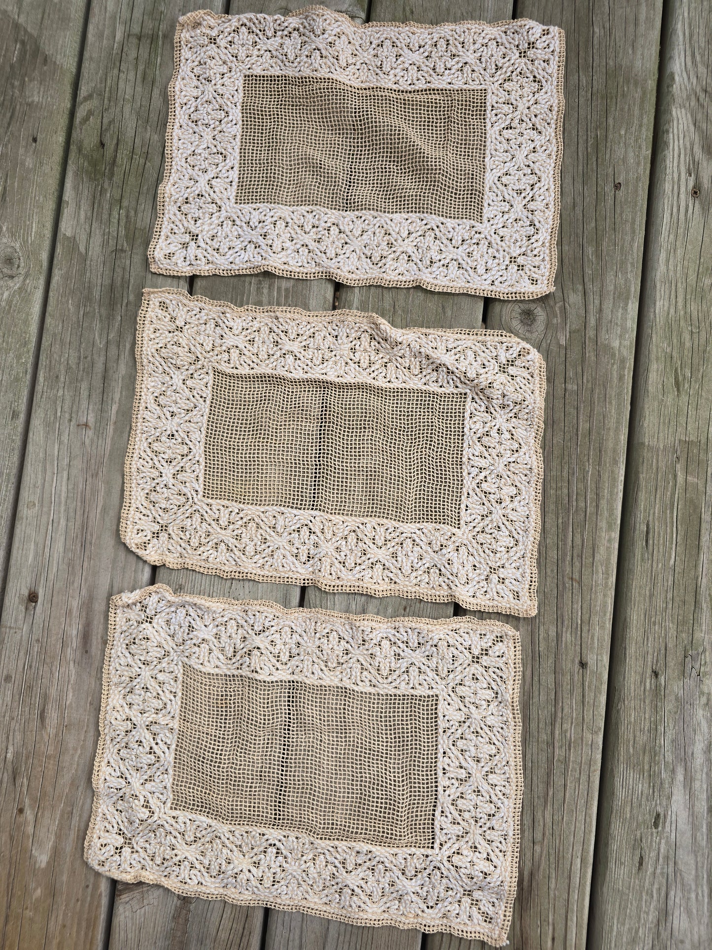 Vintage Linens - Doily Bundle (Set of 17) - #07