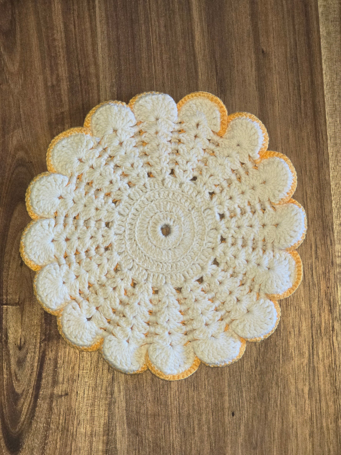 Vintage Hot Pad - Yellow and White