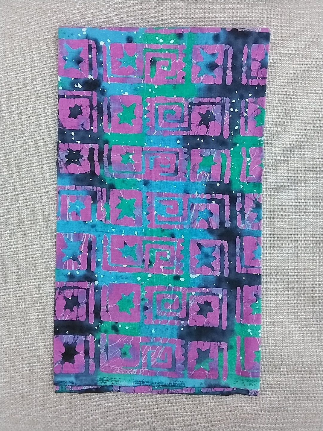 Batik - Star in Box