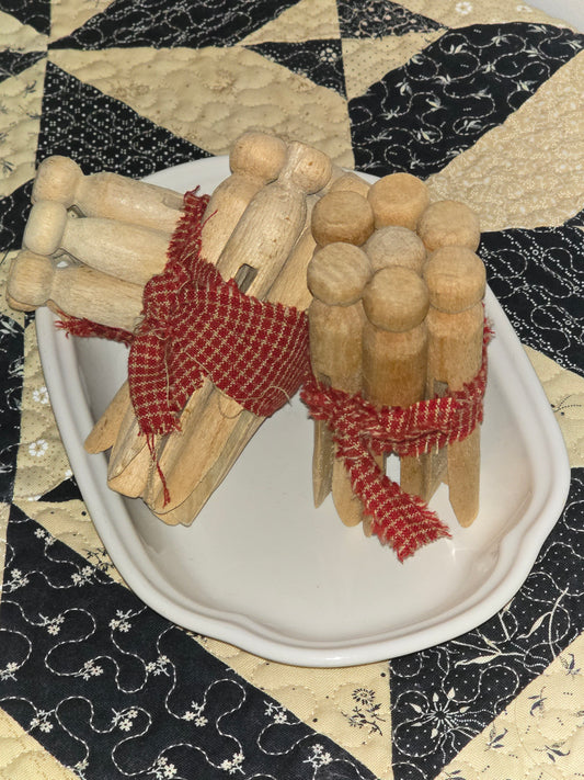 Vintage Wooden Clothespin Bundle - Set of 7 - Home Decor