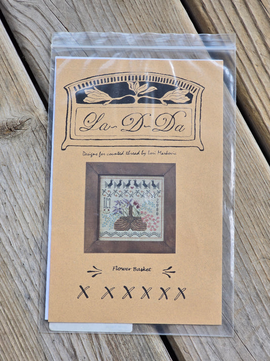 La-D-Da - Flower Basket - Cross Stitch Pattern