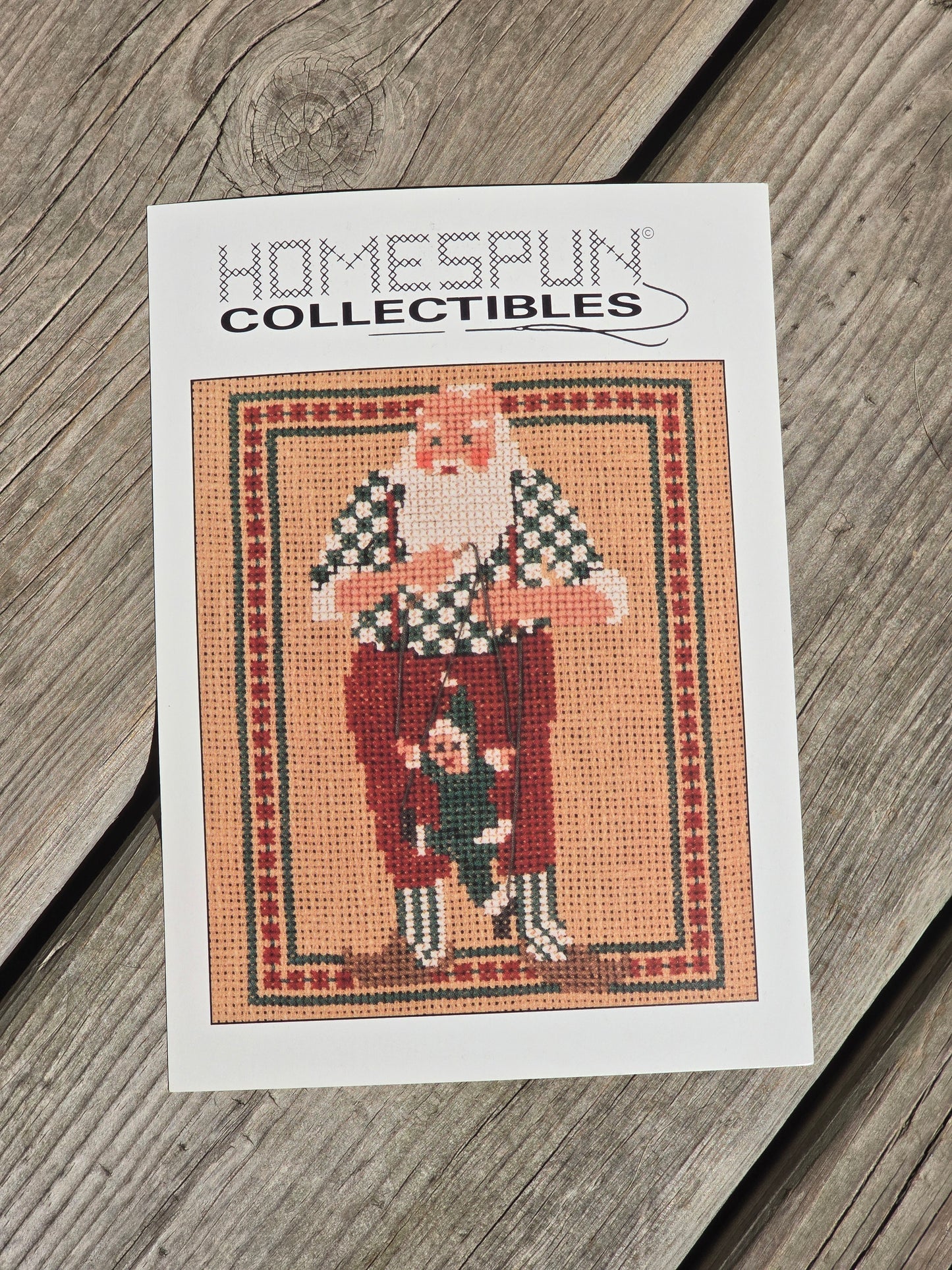Homespun Collectibles - Santa with Marrionette - #34 - Cross Stitch Pattern
