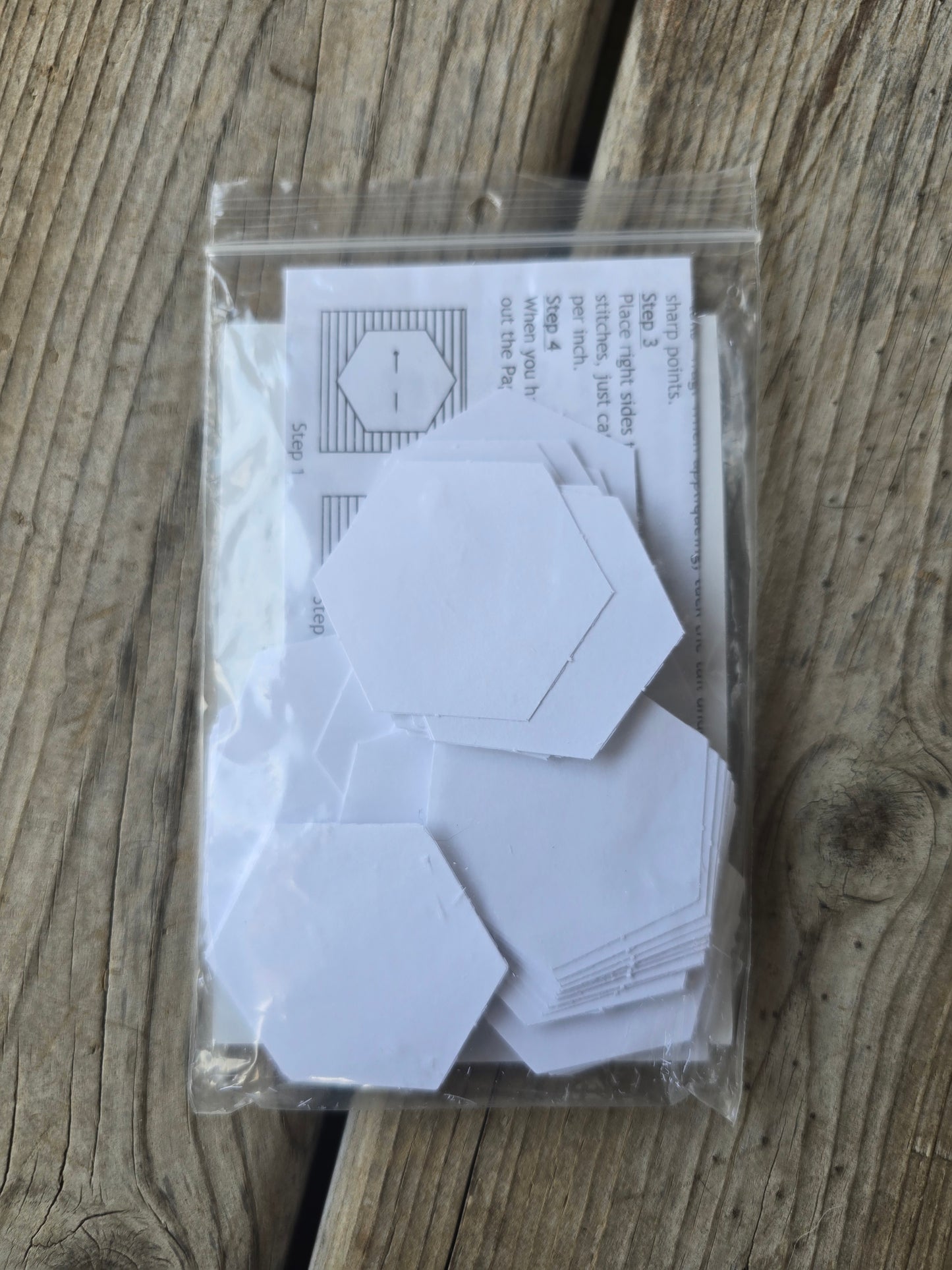 Paper Pieces - 1" Hexagon - 100 Pieces