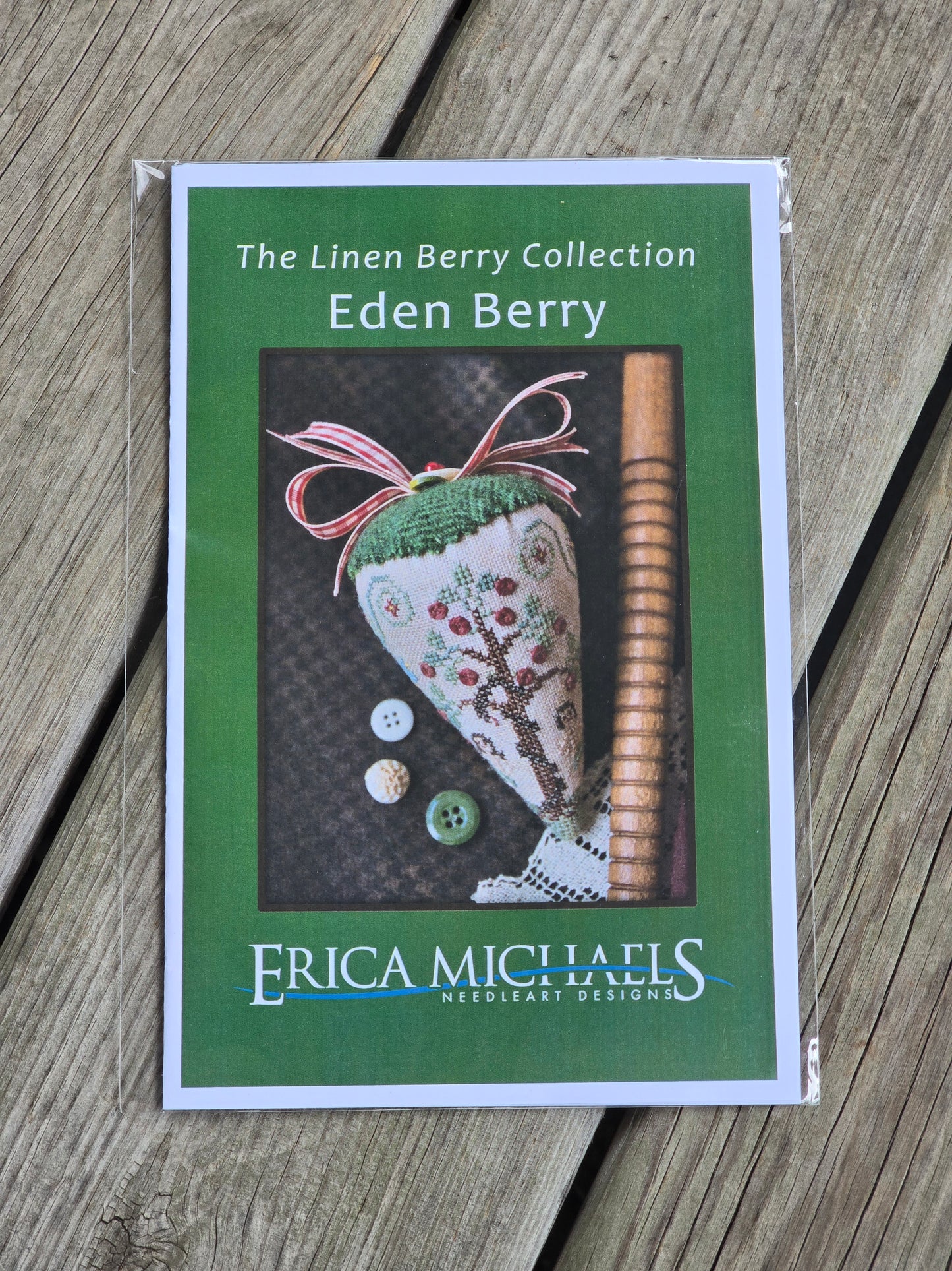 Erica Michaels - The Linen Berry Collection - Eden Berry - Cross Stitch Pattern