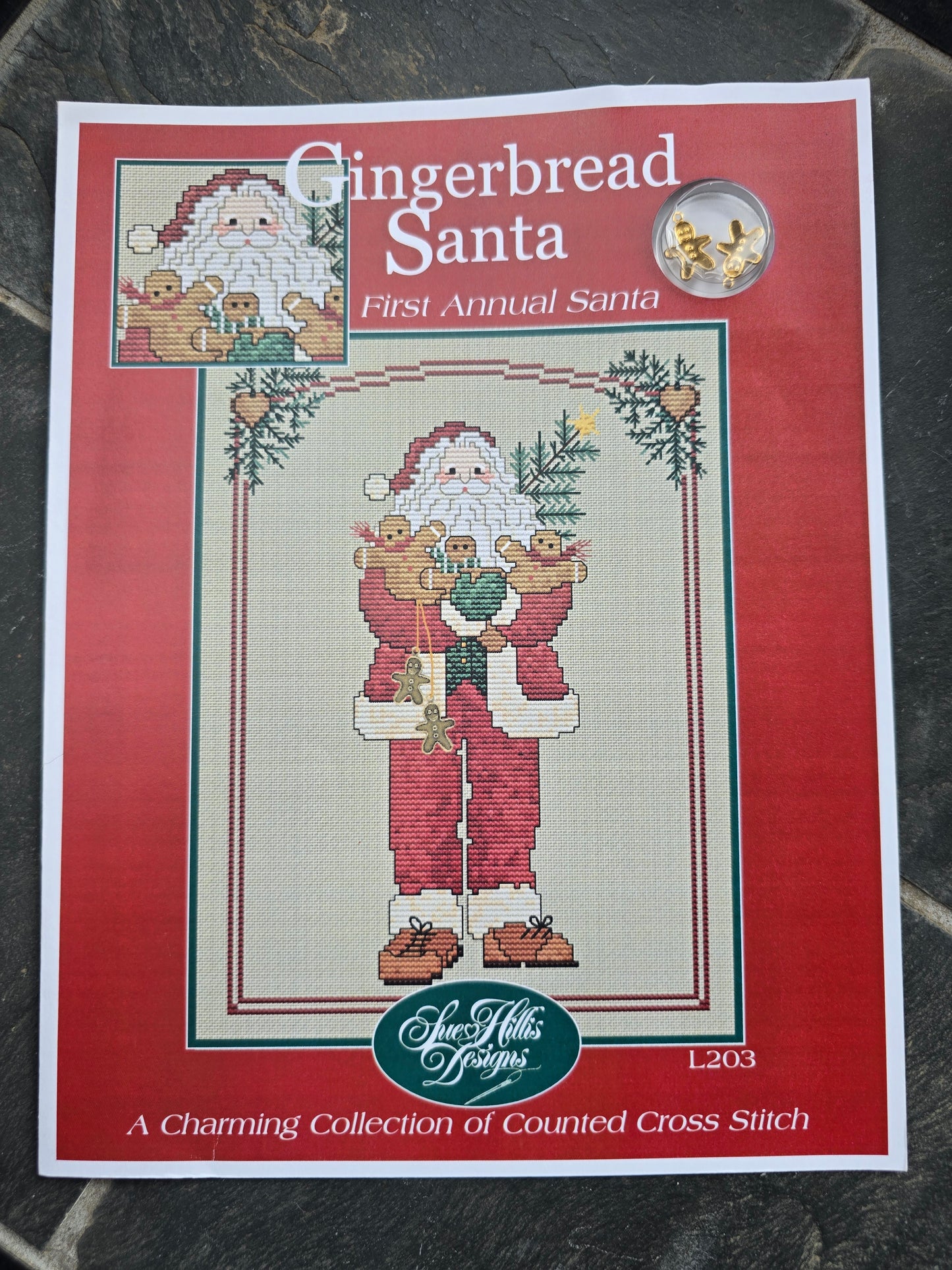 Sue Hillis Designs - Annual Santa - Cross Stitch Patterns with Charms