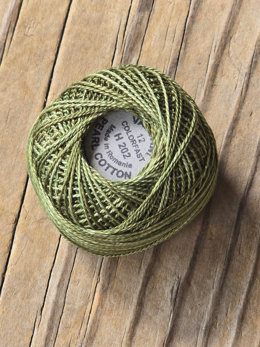 Valdani - Perle Cotton - Hand-Dyed - Size 12 - #H202 - Thread