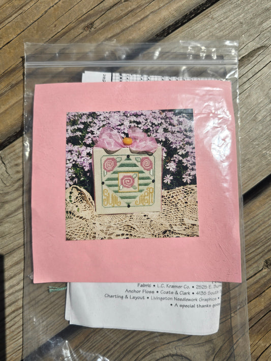 Ewe and Eye and Friends - Patchwork Garden - Kit